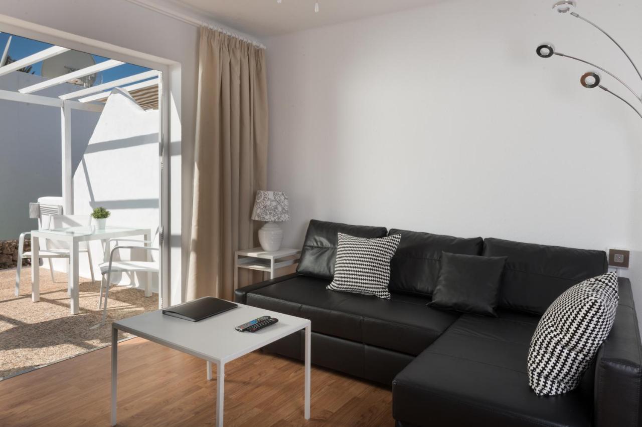 Villas New Lanzasuites Playa Blanca  Ngoại thất bức ảnh
