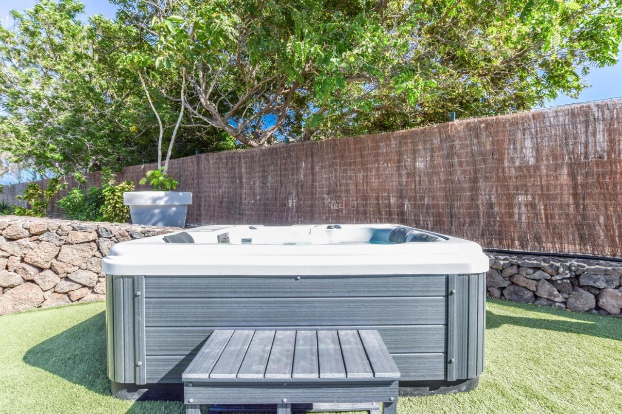 Villas New Lanzasuites Playa Blanca  Ngoại thất bức ảnh