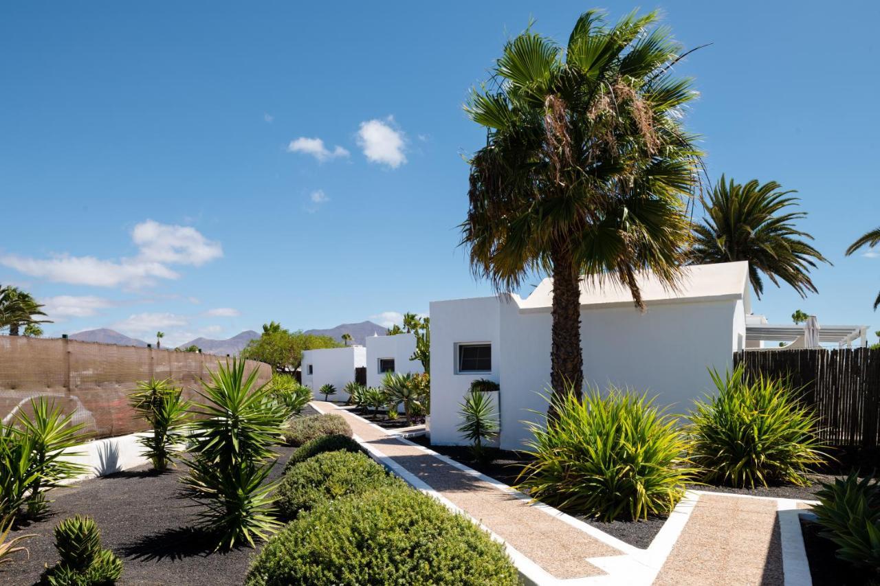 Villas New Lanzasuites Playa Blanca  Ngoại thất bức ảnh