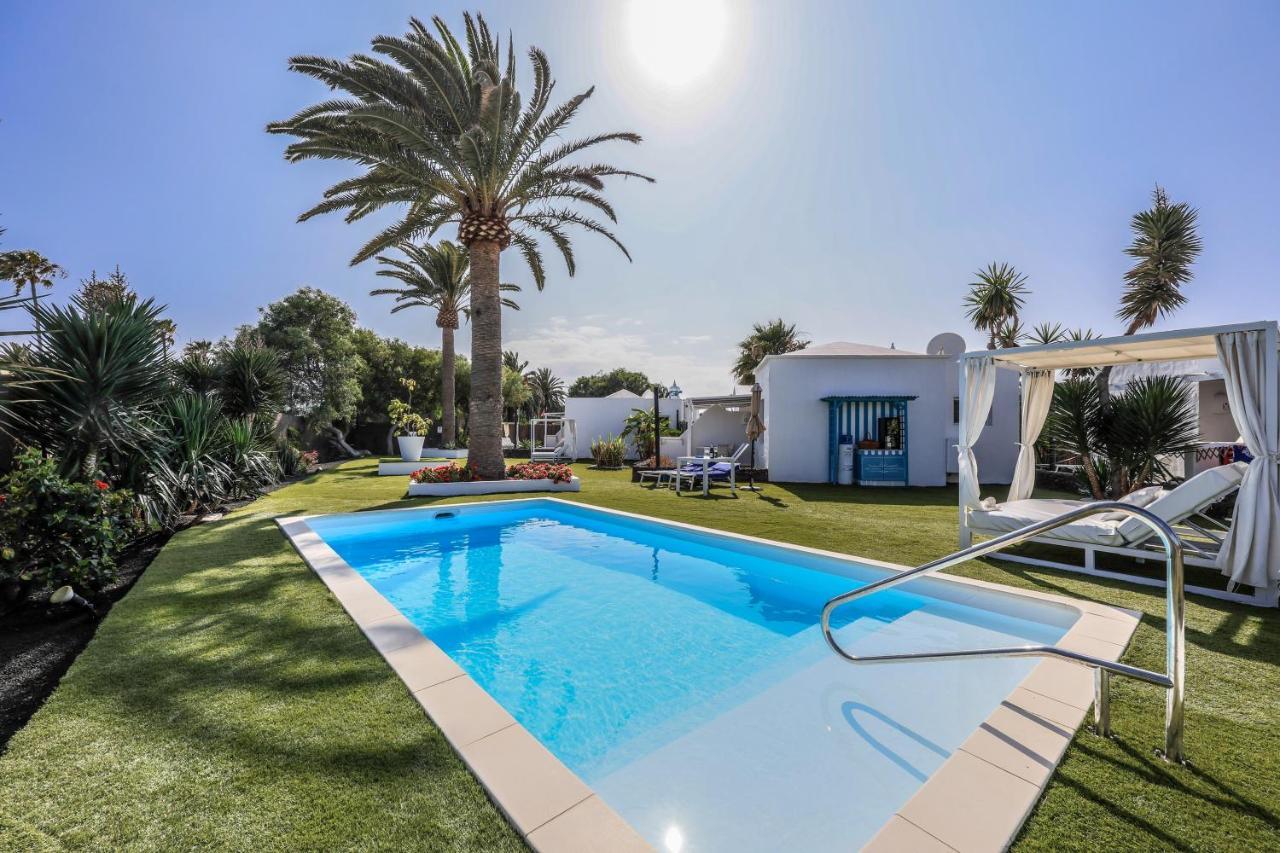 Villas New Lanzasuites Playa Blanca  Ngoại thất bức ảnh